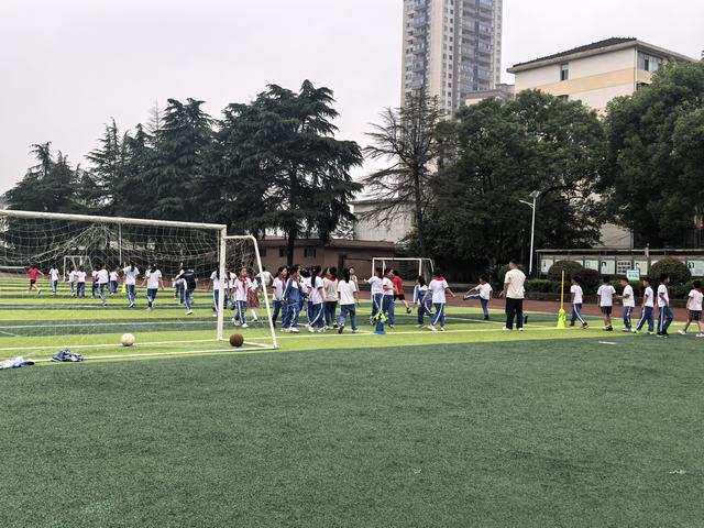 01.jpg